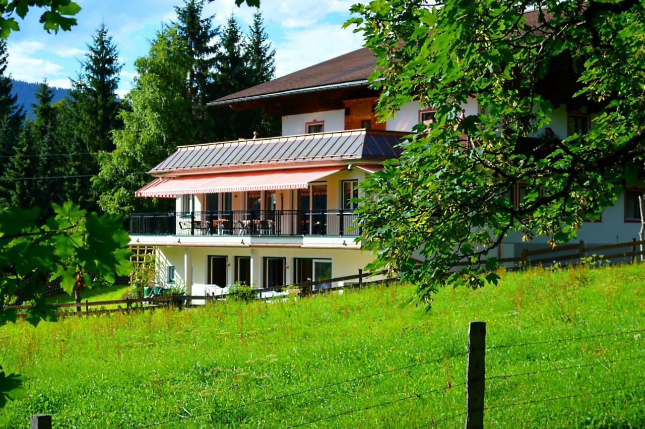 Gaestehaus Kristall Kleinarl Buitenkant foto